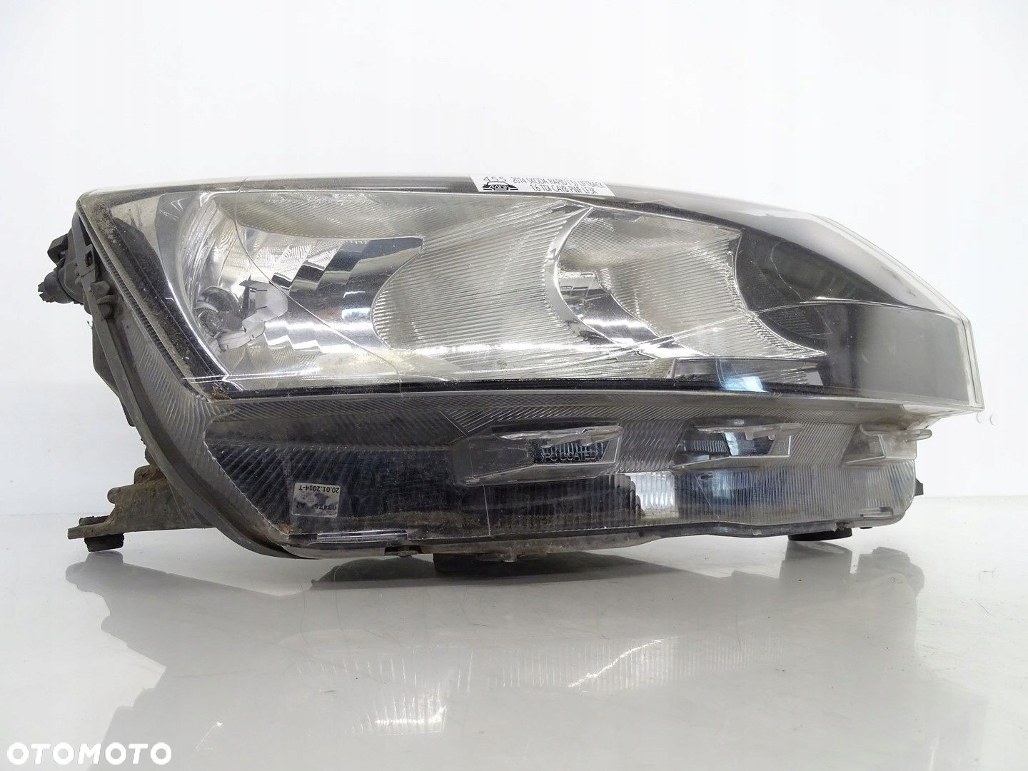 LAMPA PRAWY PRZÓD PRAWA PRZEDNA SKODA RAPID I 5J 5JC941016 - 2