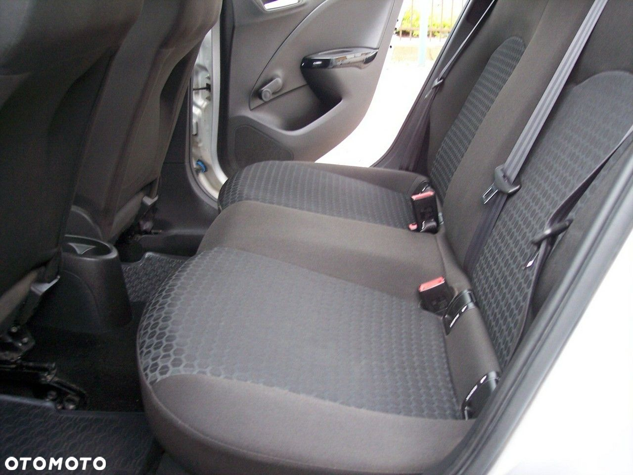 Opel Corsa 1.4 Enjoy - 17