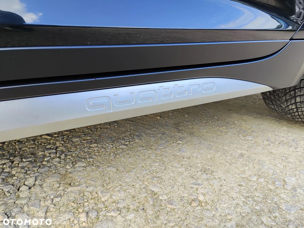 Audi A6 Allroad - 37
