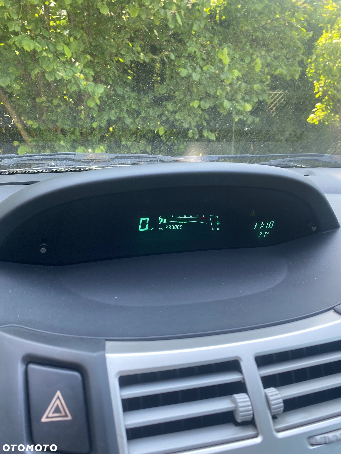 Toyota Yaris 1.0 Luna - 11