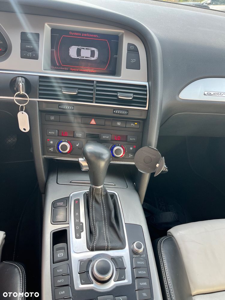 Audi A6 Limousine 3.2 FSI Quattro Tiptronic - 17