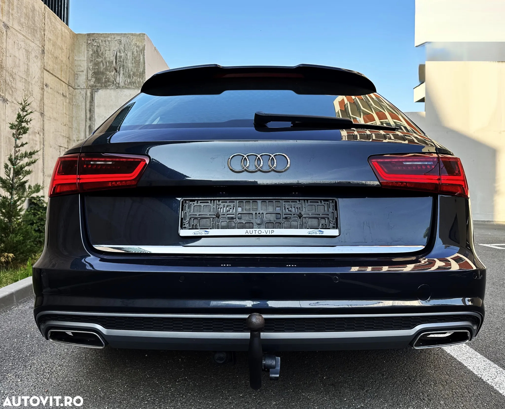 Audi A6 Avant 2.0 TDI Ultra S tronic - 25