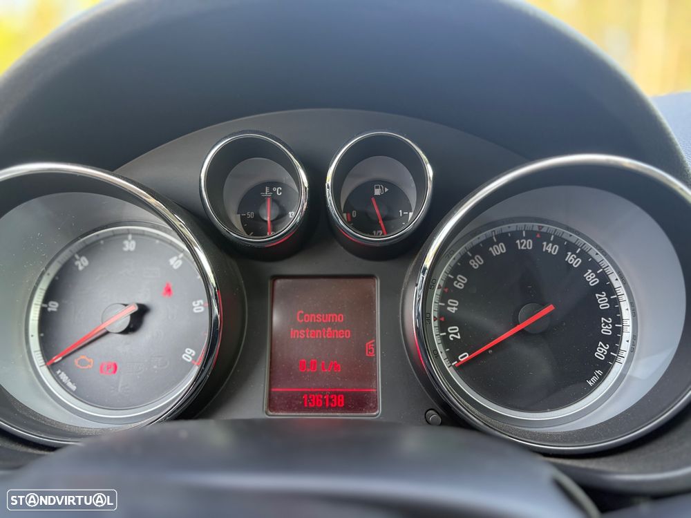 Opel Insignia Sports Tourer 2.0 CDTi Cosmo - 13
