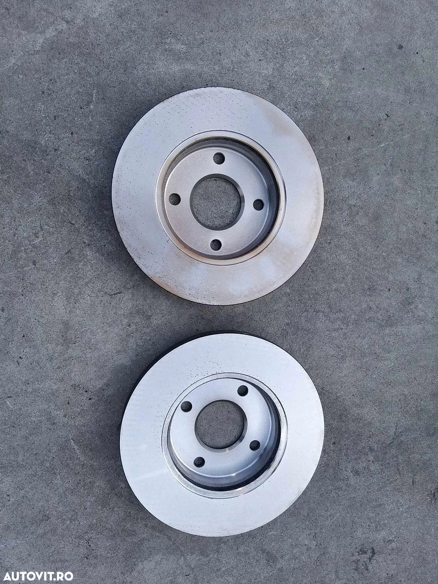 Set discuri frana punte fata ford fiesta 5 98ab1125be - 3