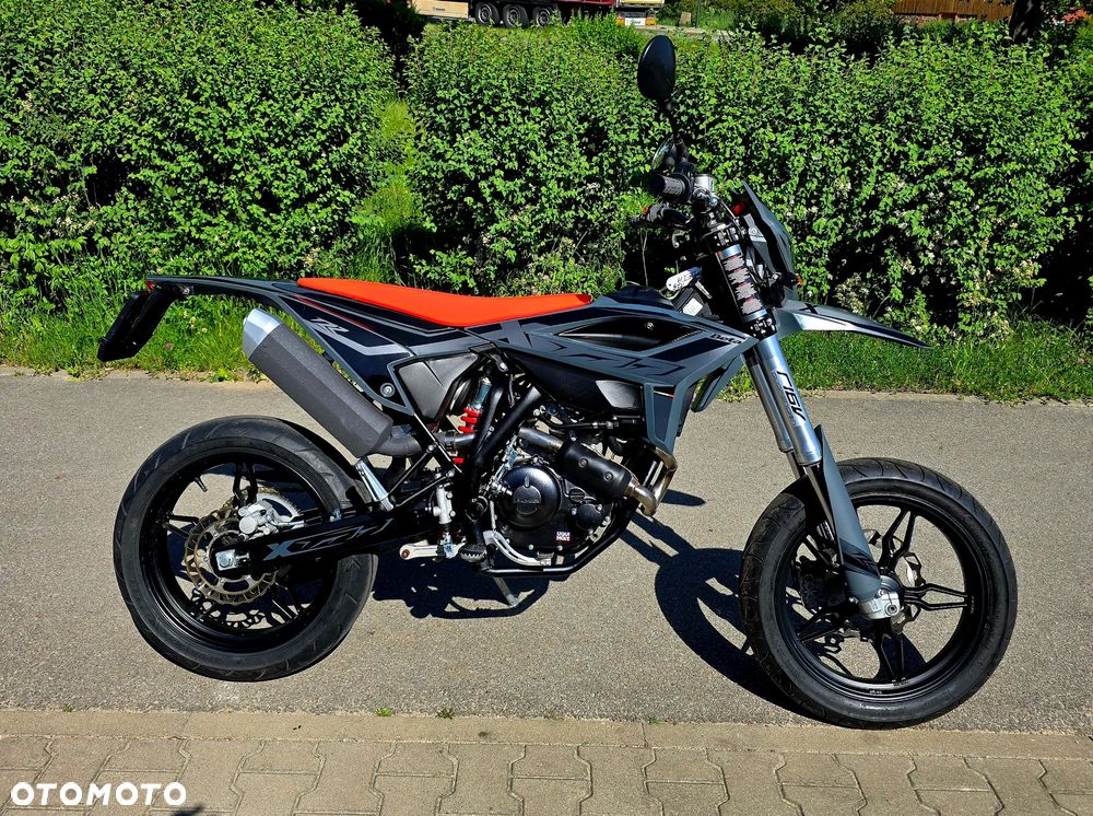 Beta RR - 18