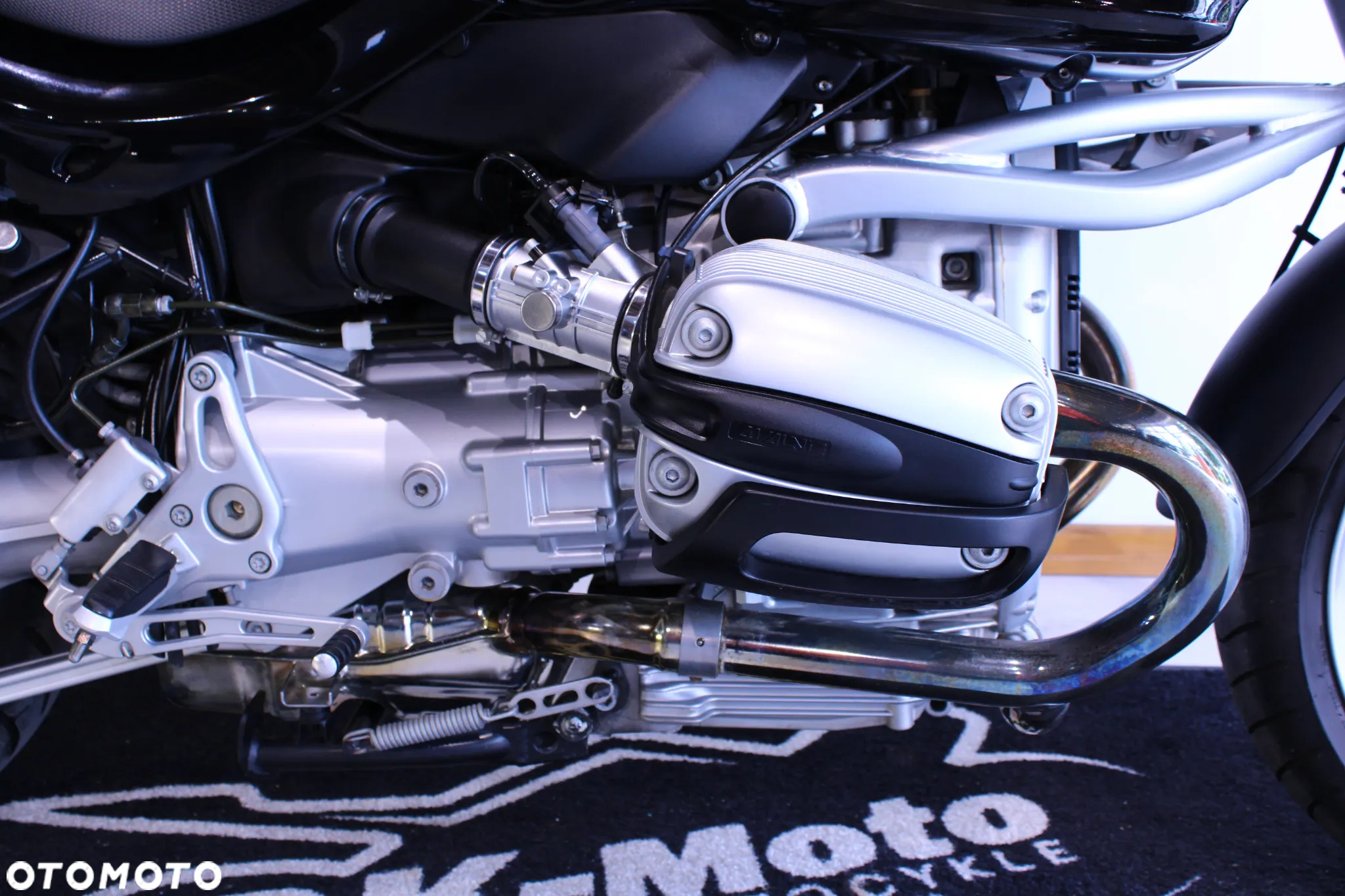 BMW R - 18