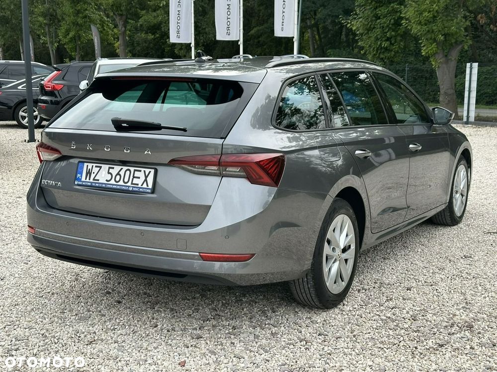 Skoda Octavia 2.0 TDI Ambition DSG - 7
