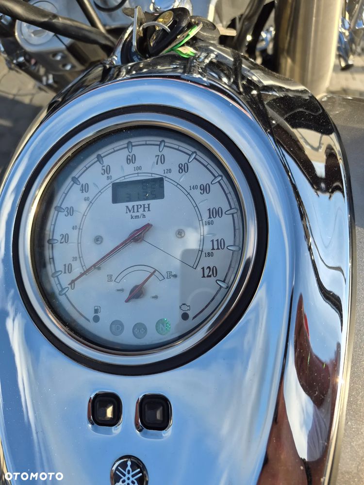 Yamaha Road Star - 9