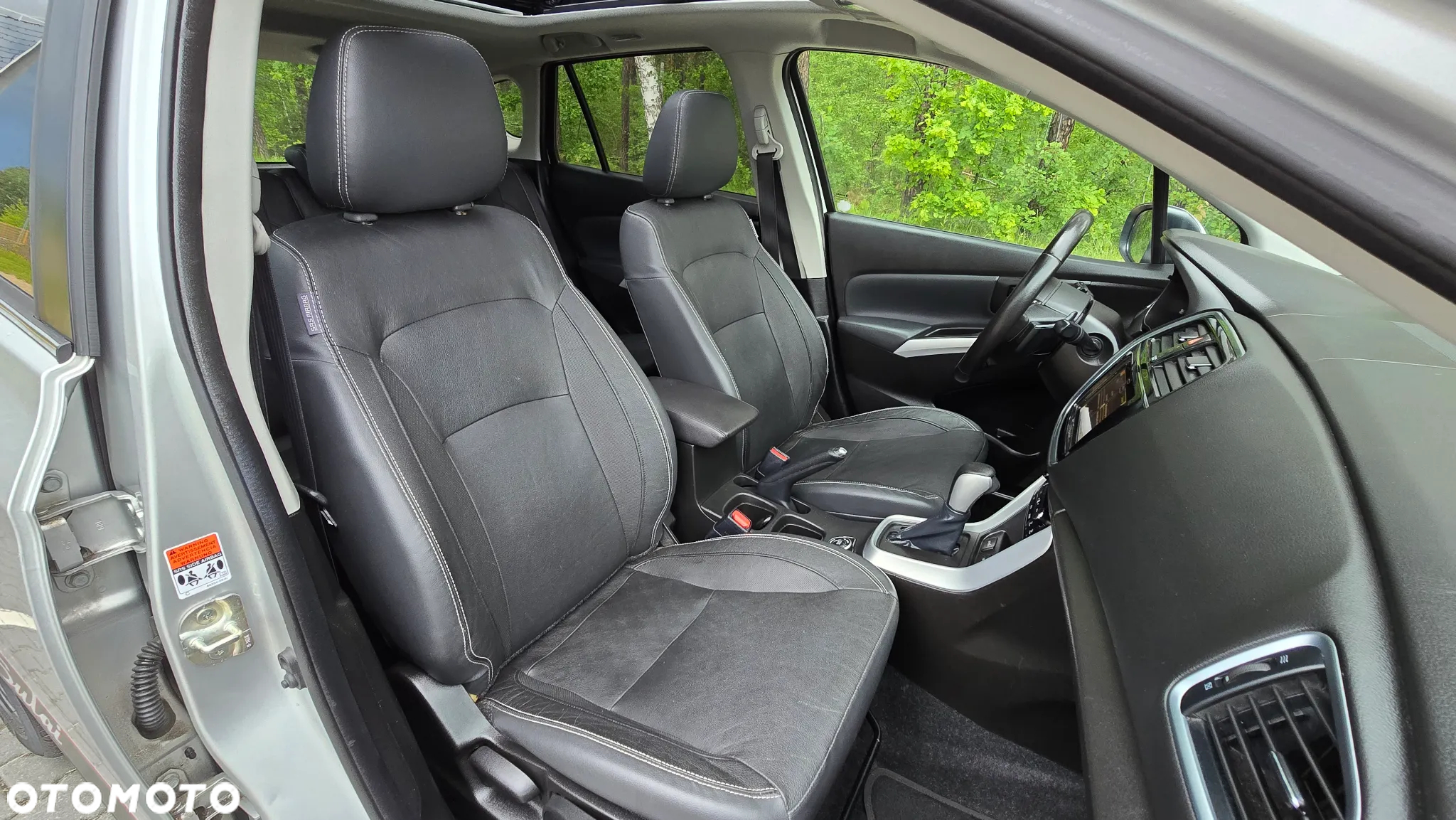 Suzuki SX4 S-Cross 1.4 T Premium 4WD - 26