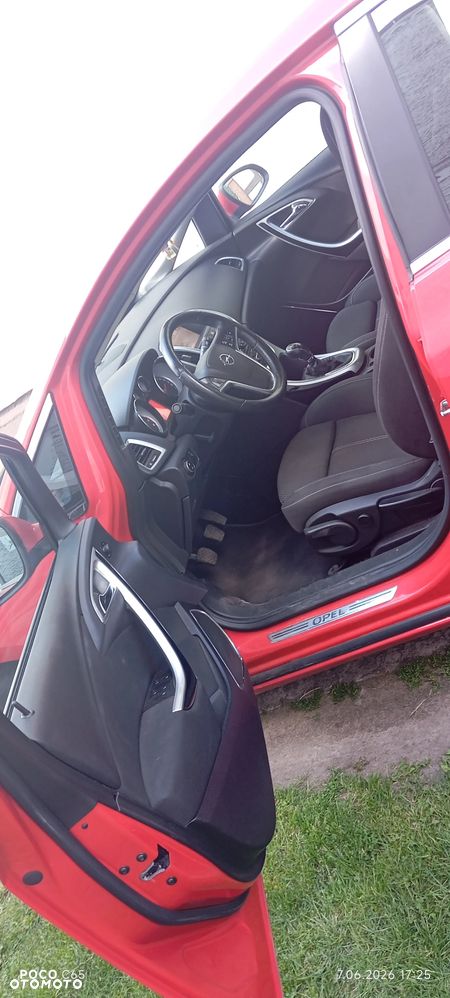 Opel Astra 1.4 Turbo Cosmo - 6