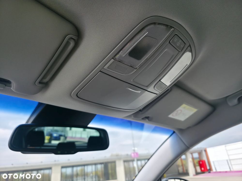 Hyundai Tucson 1.6 GDI BlueDrive Comfort 2WD - 21