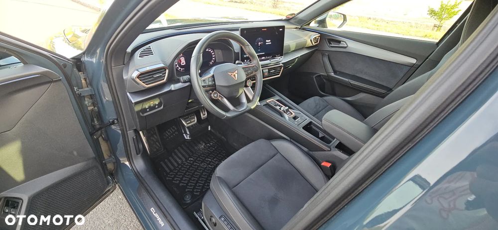 Cupra Formentor 1.5 e-Hybrid DSG VZ Black Edition - 8