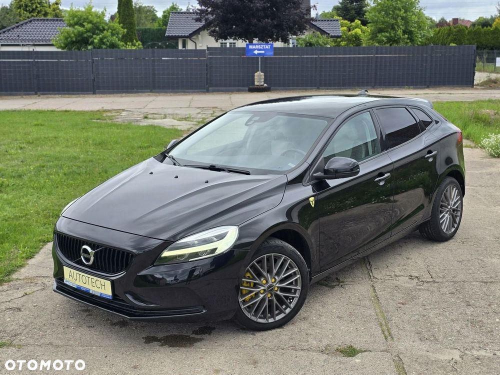 Volvo V40 - 2