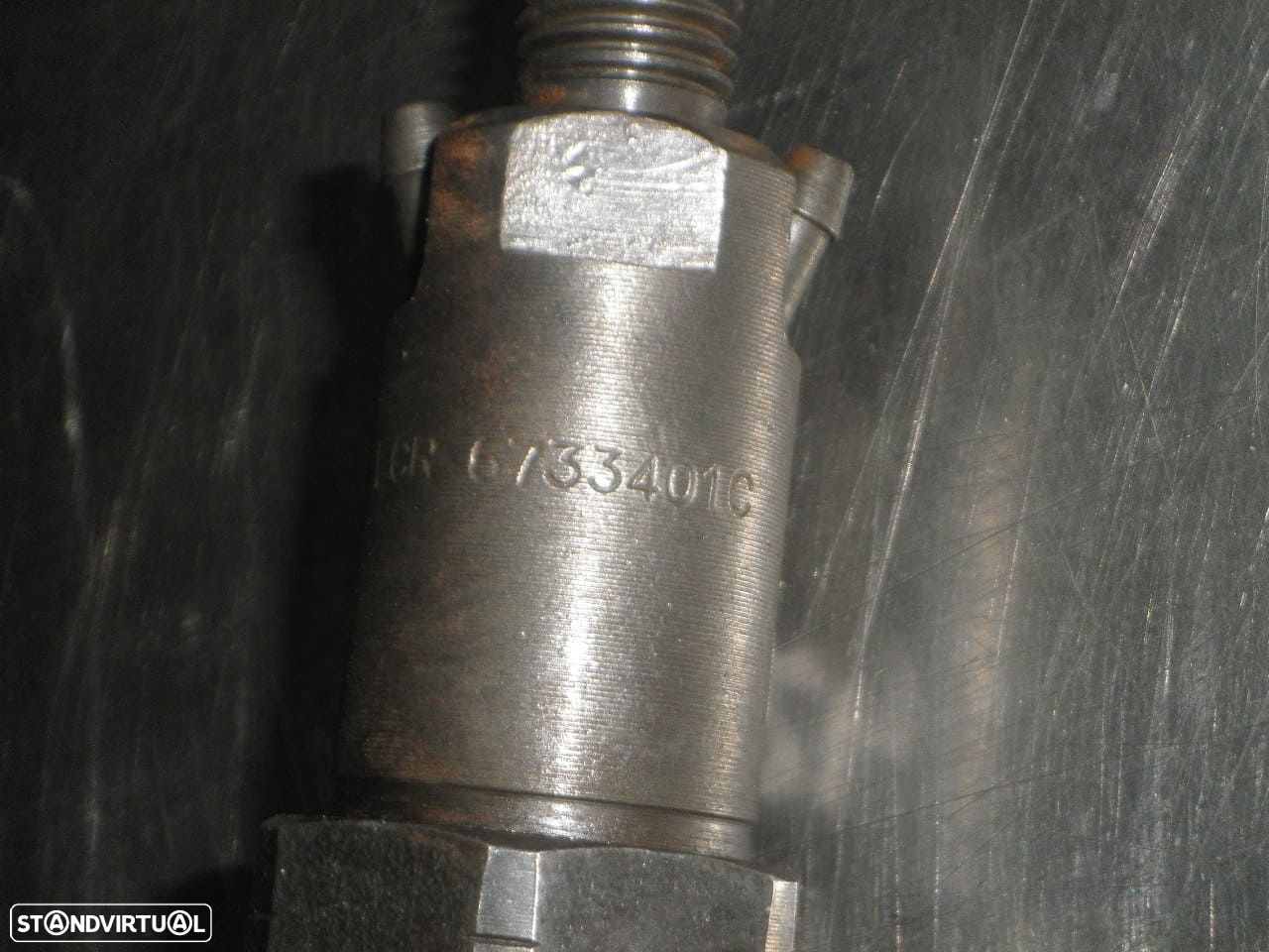 Injetor LCR6733401C RENAULT CLIO 1993 1.9D 0P - 4