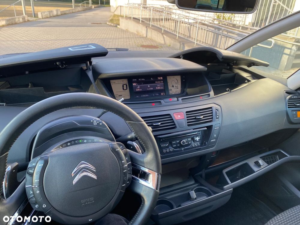 Citroën C4 Picasso - 9