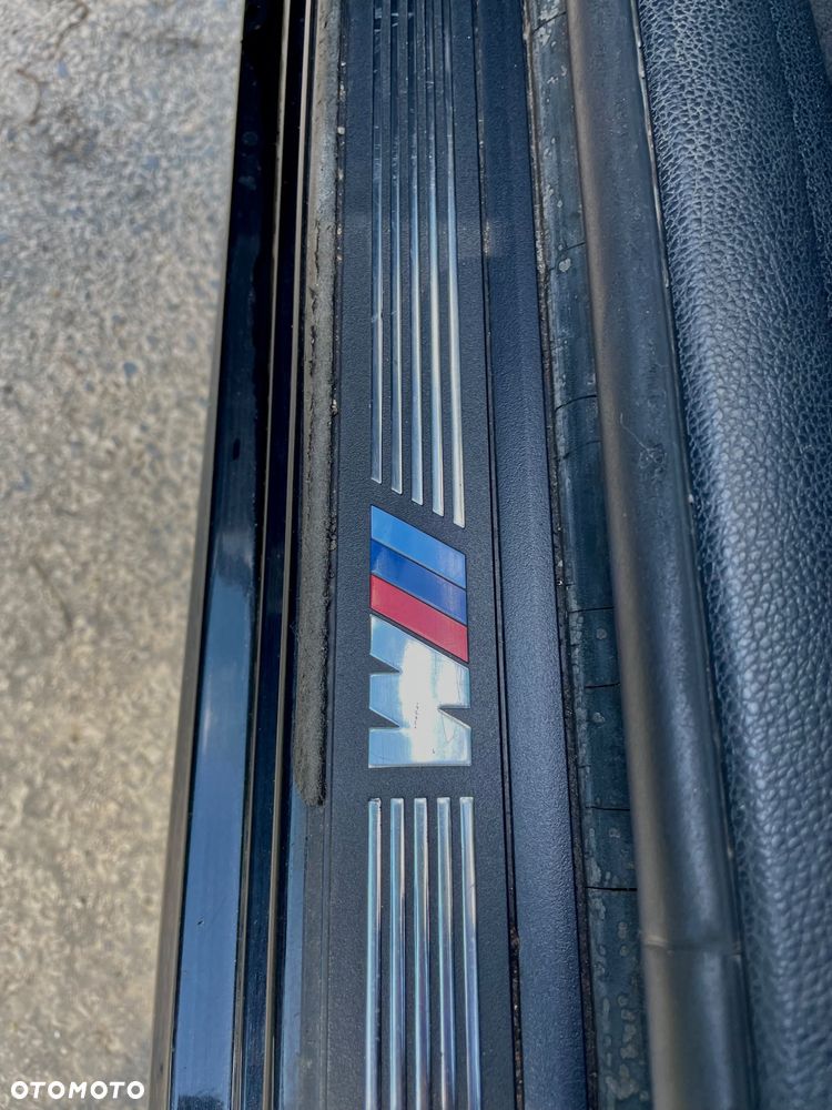 BMW Seria 1 123d - 24