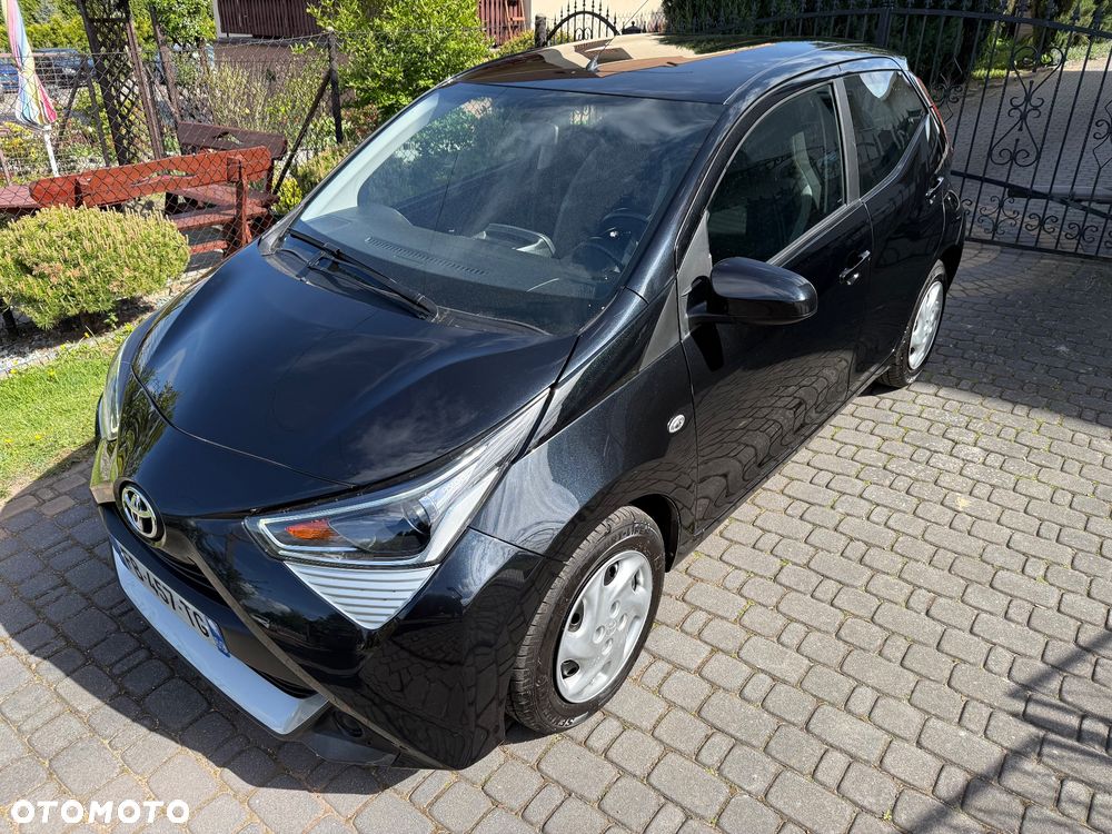 Toyota Aygo x.shift x-play connect - 27