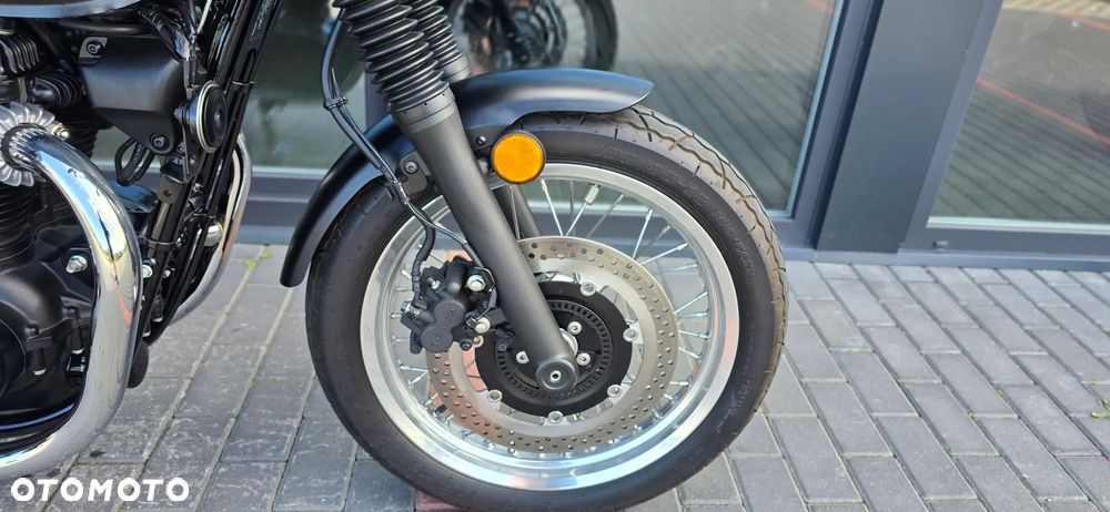 Kawasaki Inny - 10