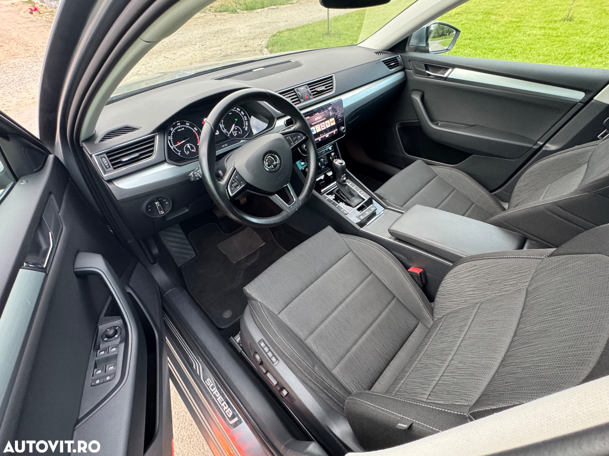Skoda Superb Combi 1.5 TSI DSG Ambition - 12