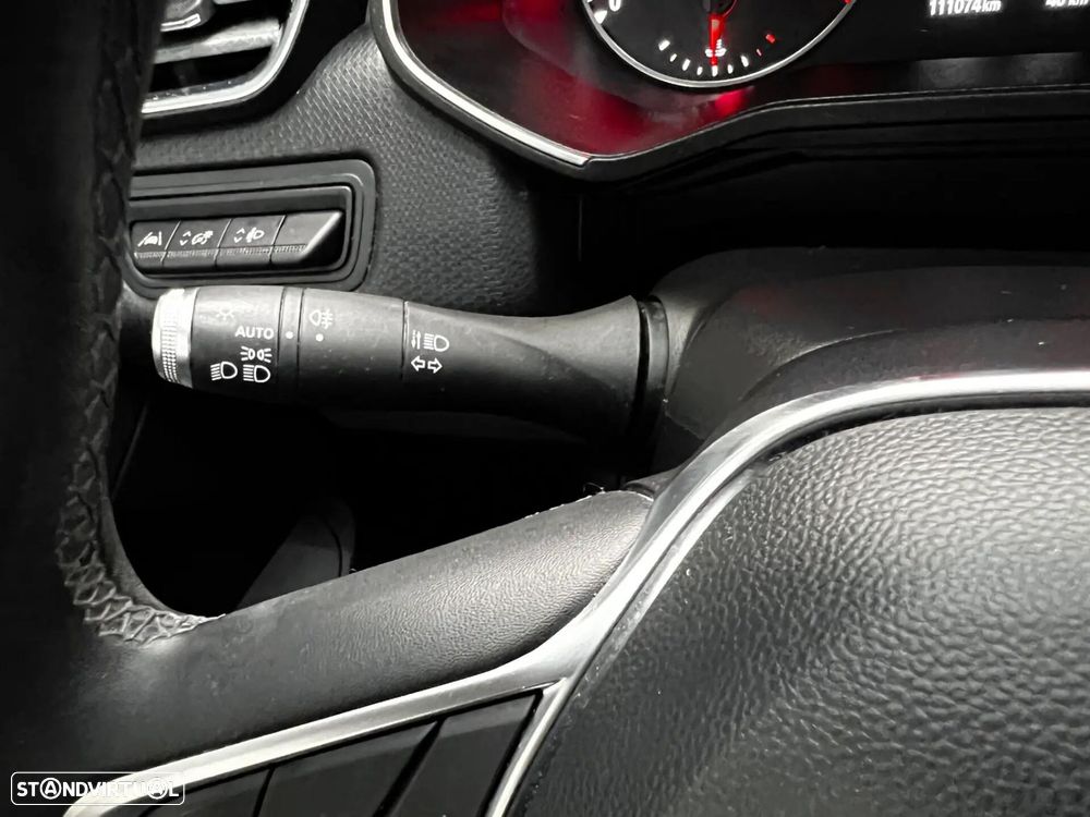 Renault Clio 1.0 TCe RS Line - 16