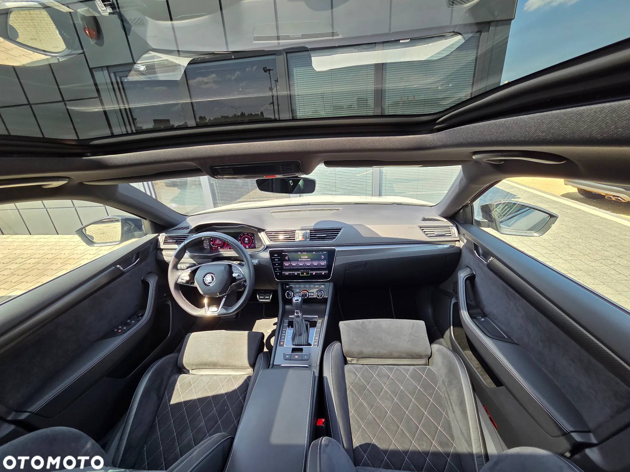 Skoda Superb 2.0 TDI 4x4 Sportline DSG - 36