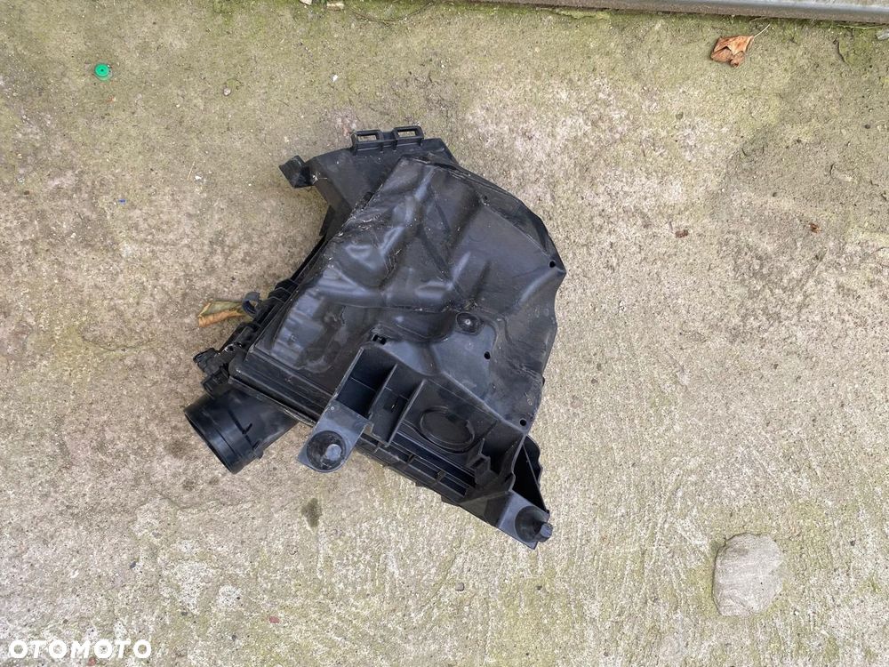 zbiornik spryskiwaczy podszybie obudowa filtra bmw 2 u06 - 12