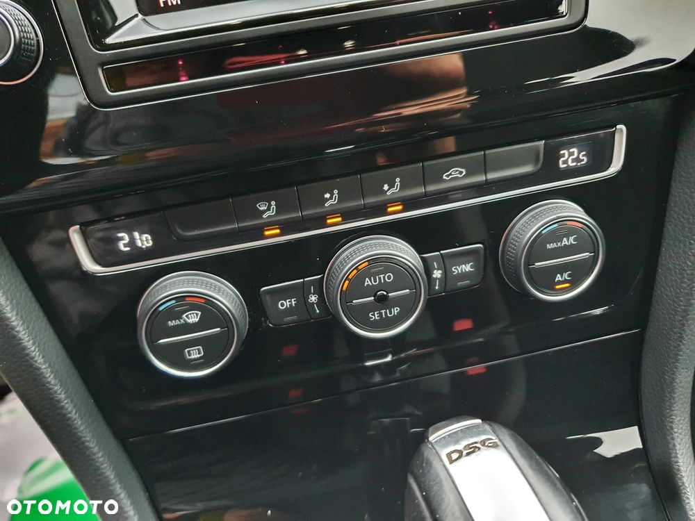 Volkswagen Golf 1.4 TSI BlueMotion Technology DSG Comfortline - 15