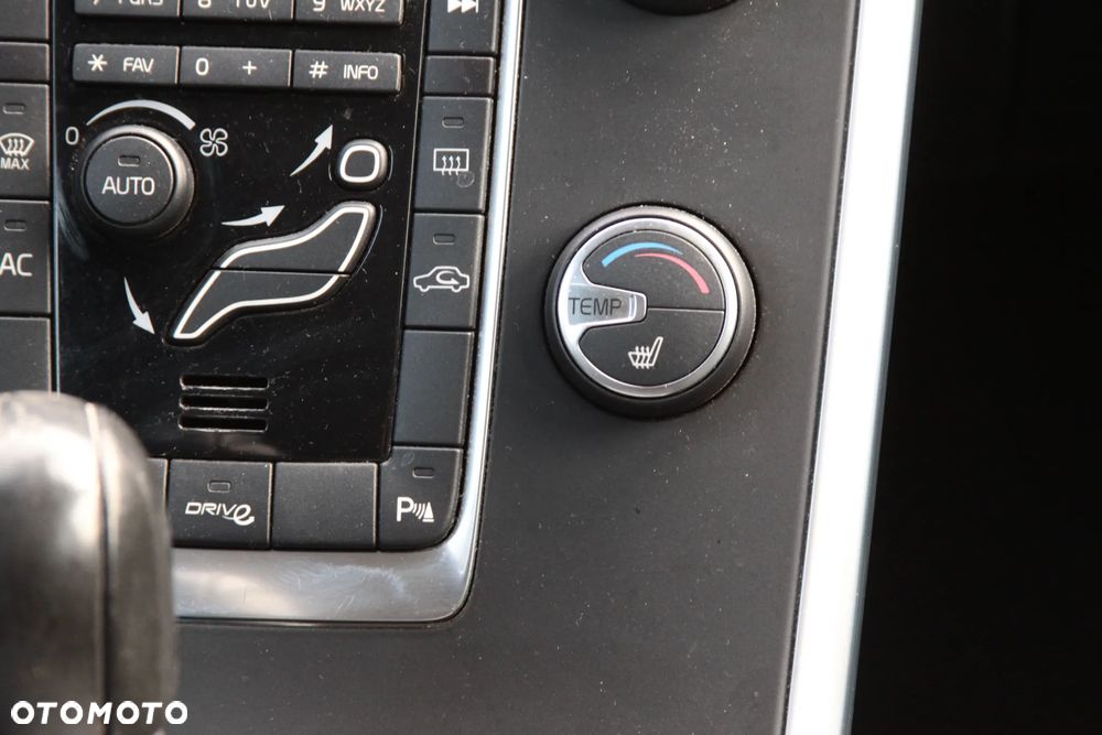 Volvo XC 60 DRIVe Summum - 16