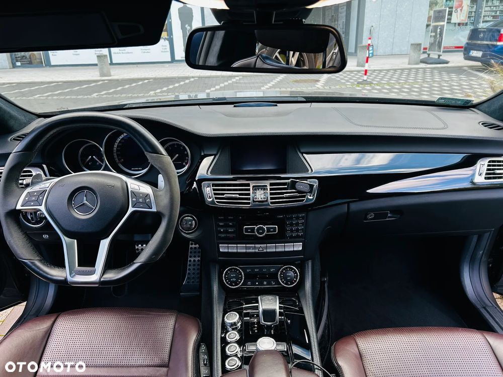 Mercedes-Benz CLS 63 AMG AMG SPEEDSHIFT MCT - 22
