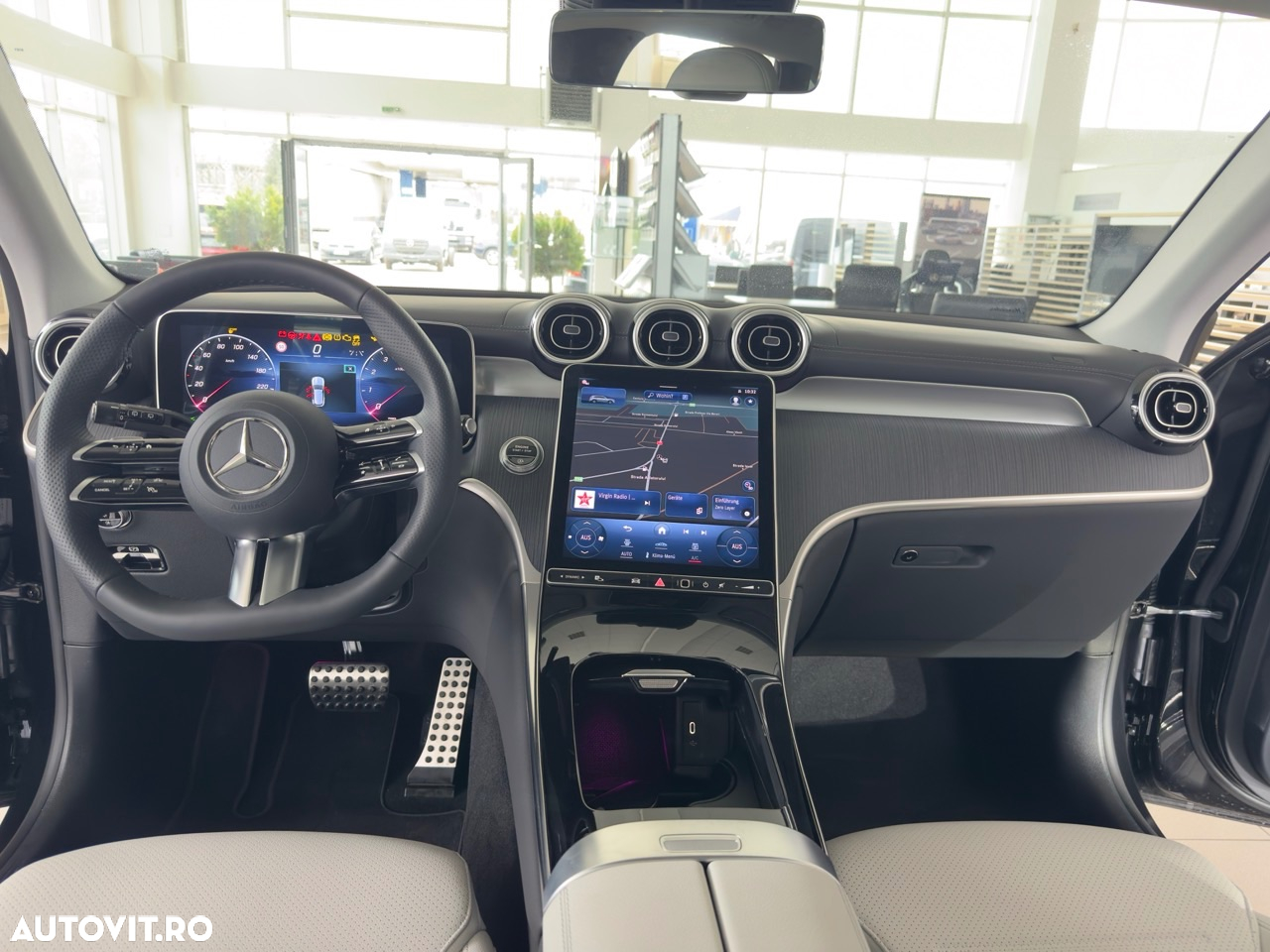 Mercedes-Benz GLC 200 4Matic 9G-TRONIC AMG Line Advanced - 14
