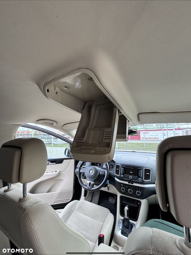 Volkswagen Sharan 2.0 TDI Highline DSG - 11