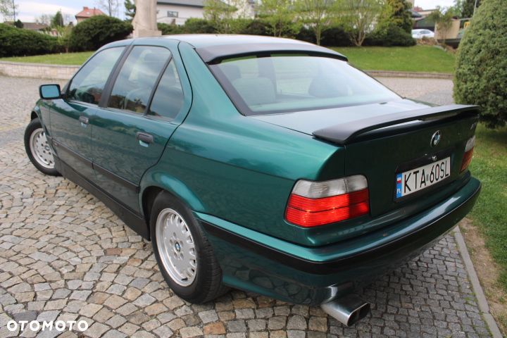 BMW Seria 3 - 33