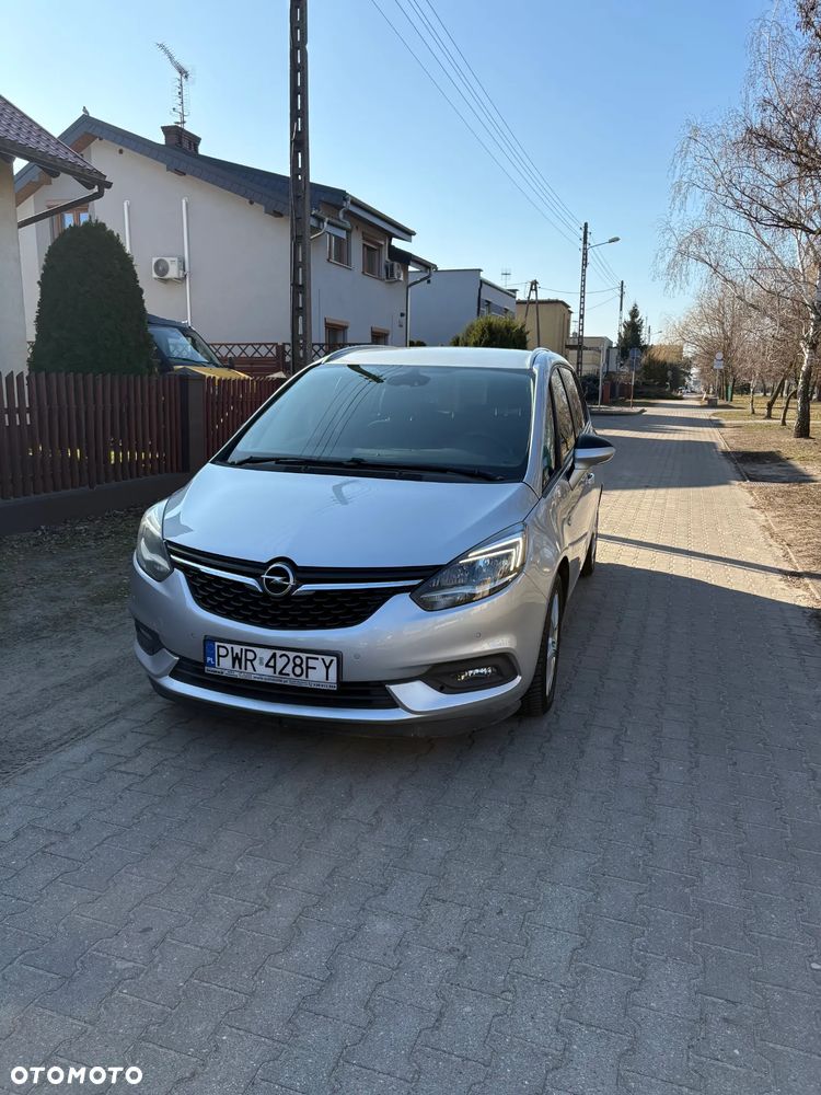 Opel Zafira Tourer 2.0 CDTI Automatik Business Innovation - 2