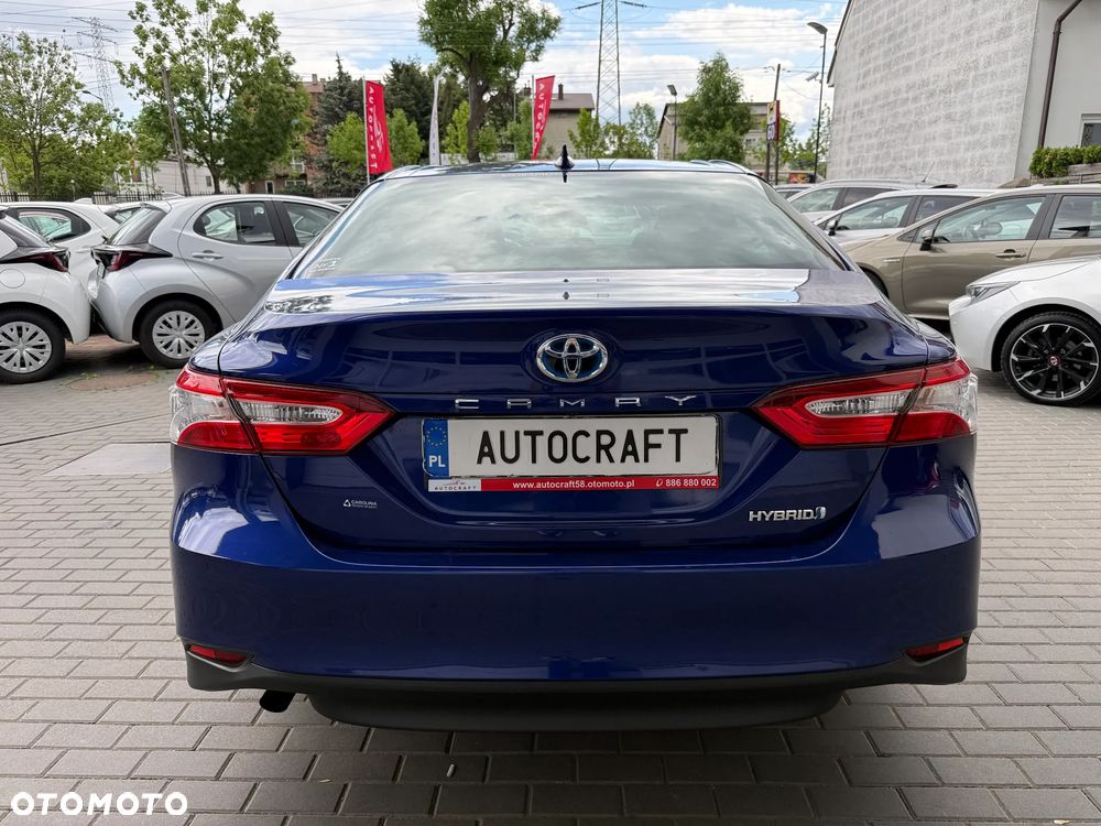 Toyota Camry 2.5 Hybrid Comfort CVT - 4