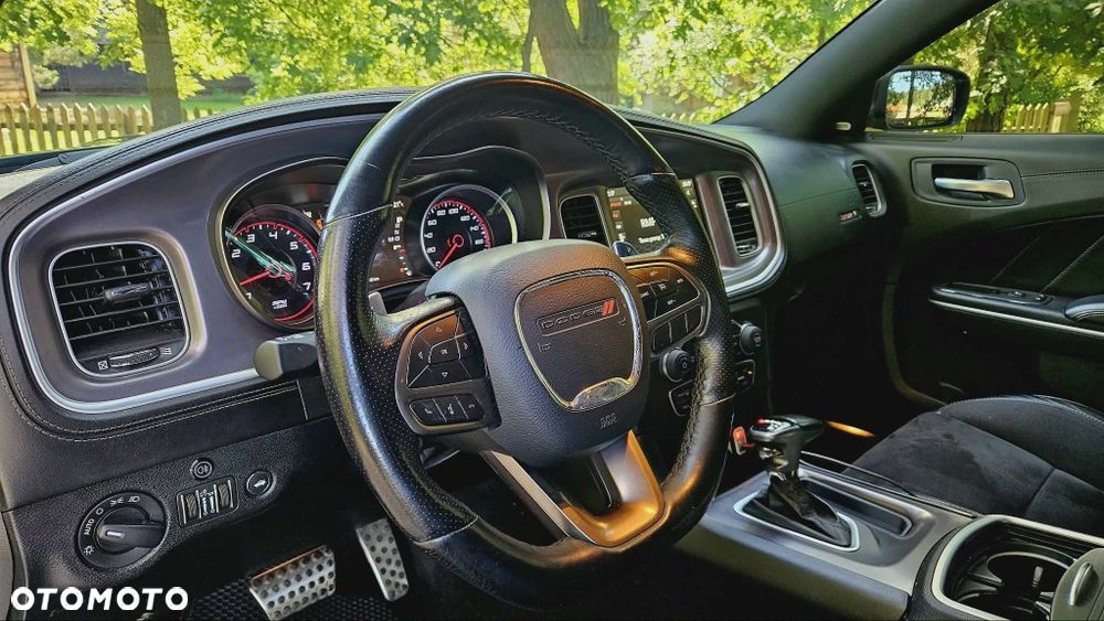 Dodge Charger - 7