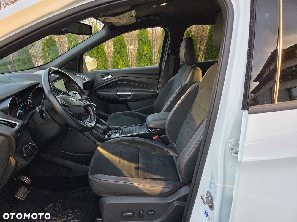 Ford Kuga 2.0 TDCi AWD ST-Line Black - 26