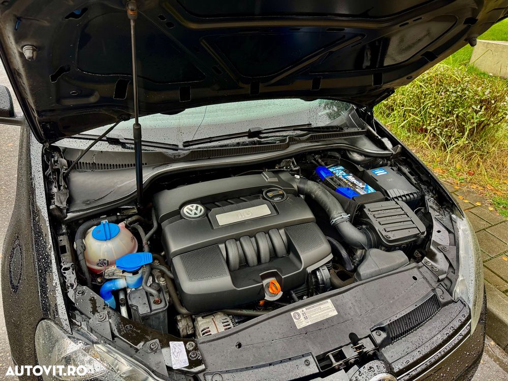 Volkswagen Golf 1.6 Comfortline - 32