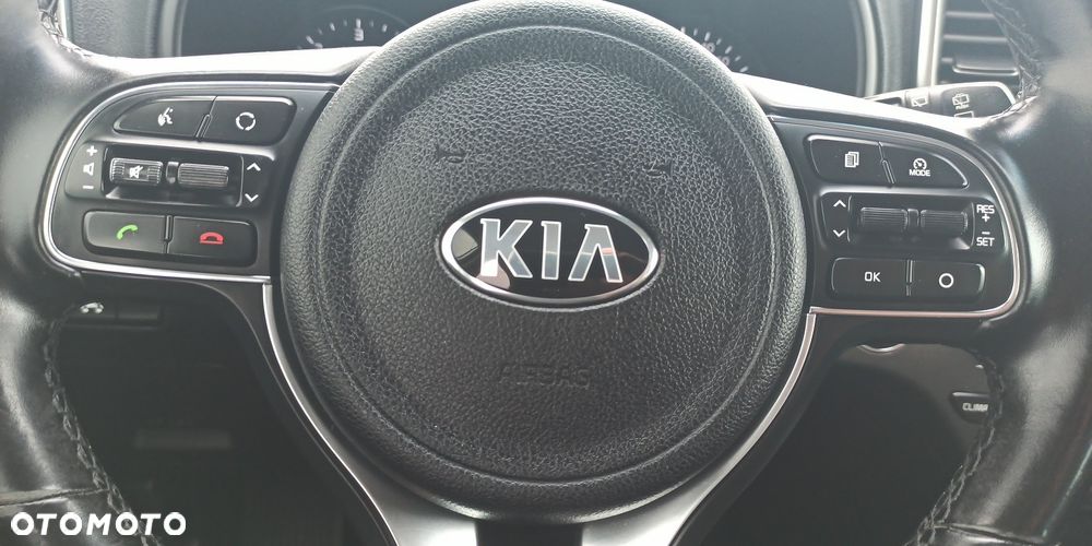 Kia Sportage 1.7 CRDI 2WD ISG Dream-Team Edition - 21
