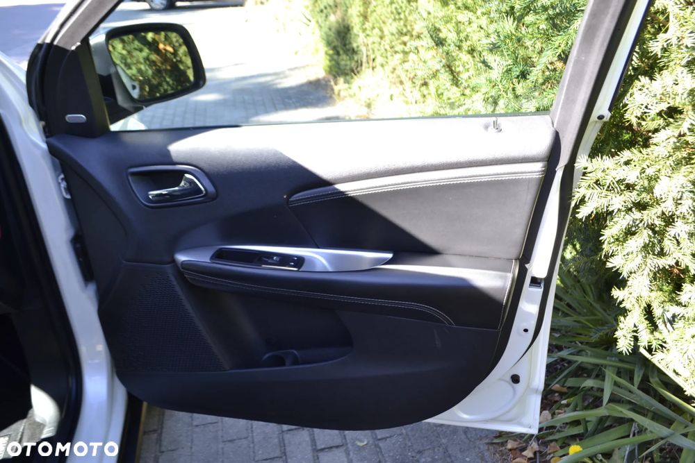 Fiat Freemont 2.0 Multijet Black Code AWD - 21