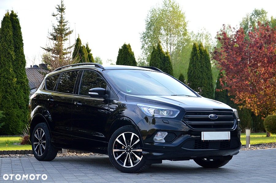 Ford Kuga 1.5 EcoBoost 2x4 ST-Line - 3