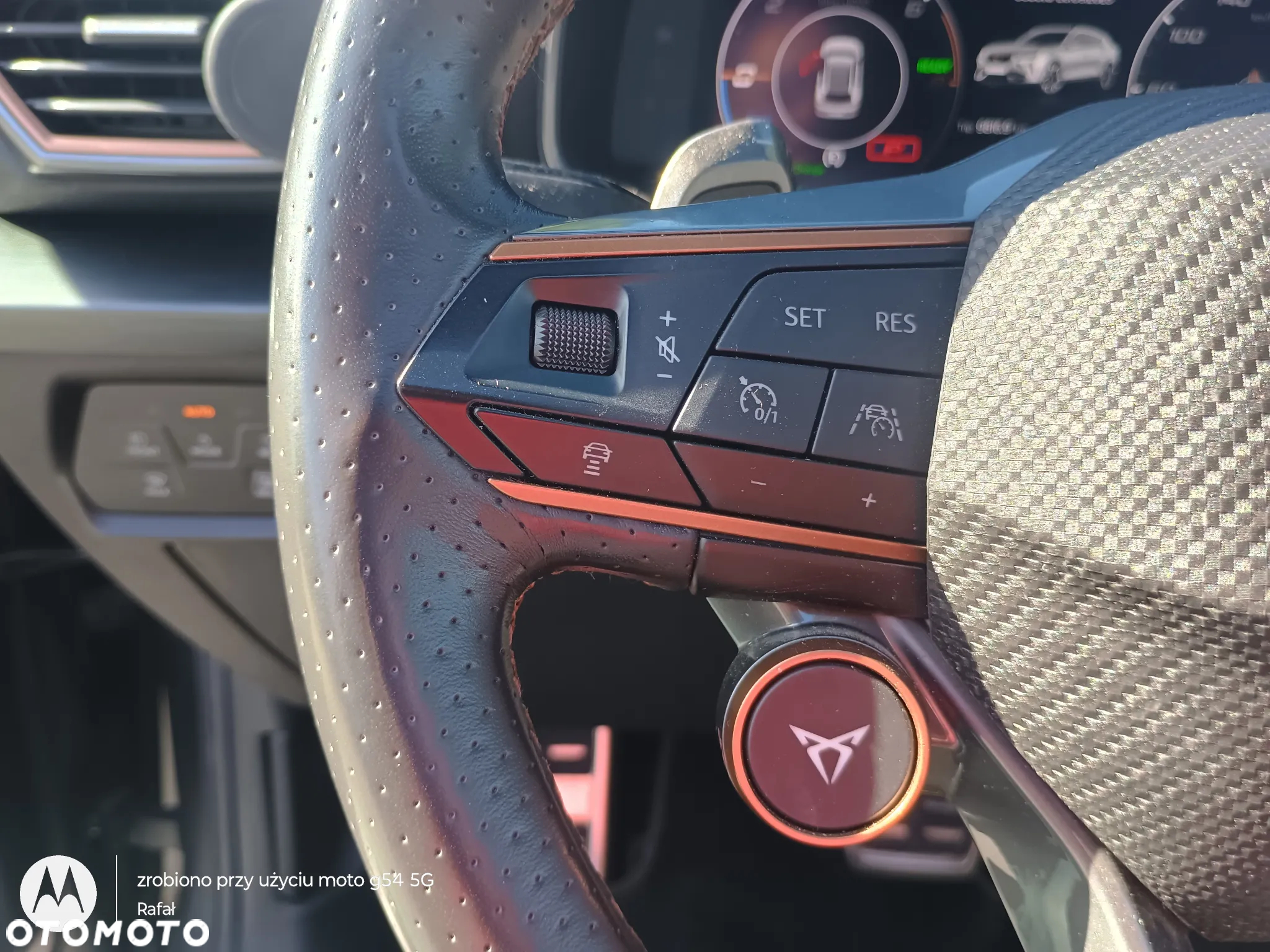 Cupra Formentor VZ 1.4 e-Hybrid DSG - 22