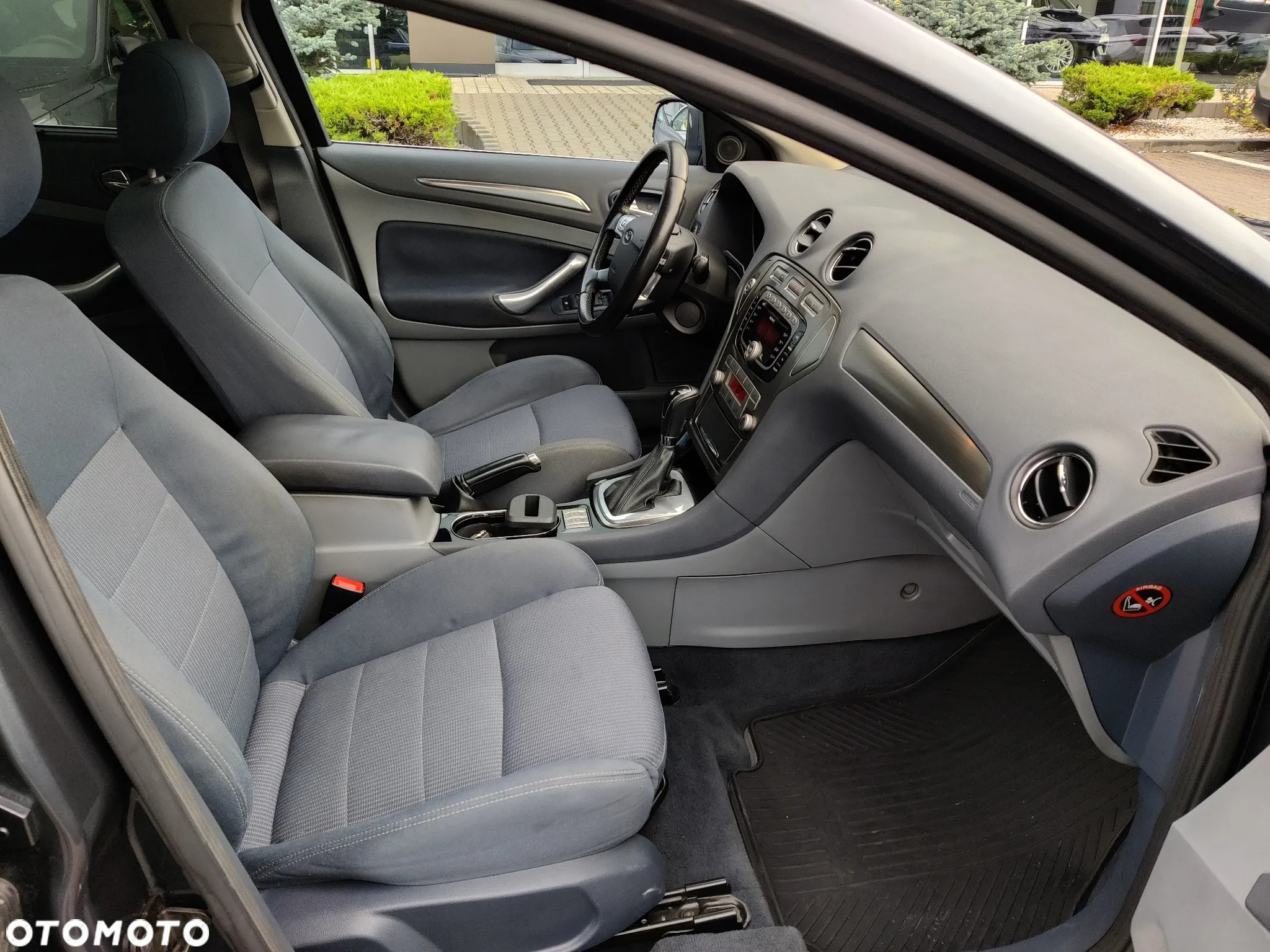 Ford Mondeo 2.0 TDCi Titanium X - 19