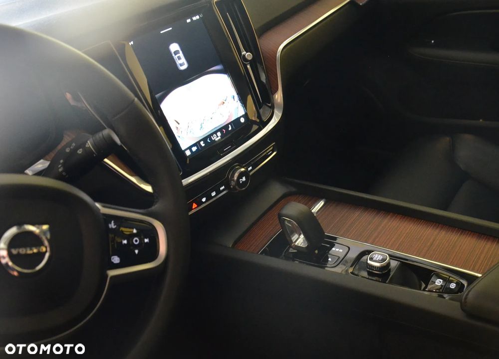 Volvo S60 B5 B R-Design - 26