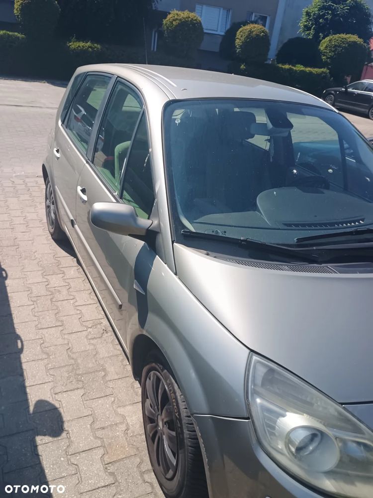 Renault Scenic 1.6 16V Authentique - 3