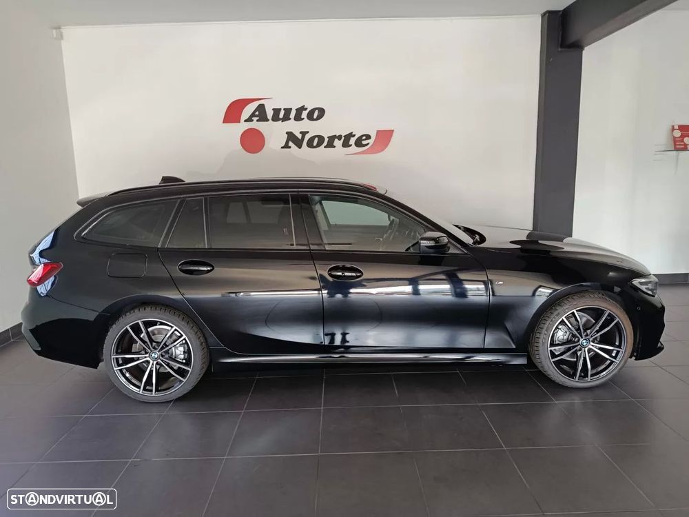 BMW 320 d Pack Desportivo M Auto - 10