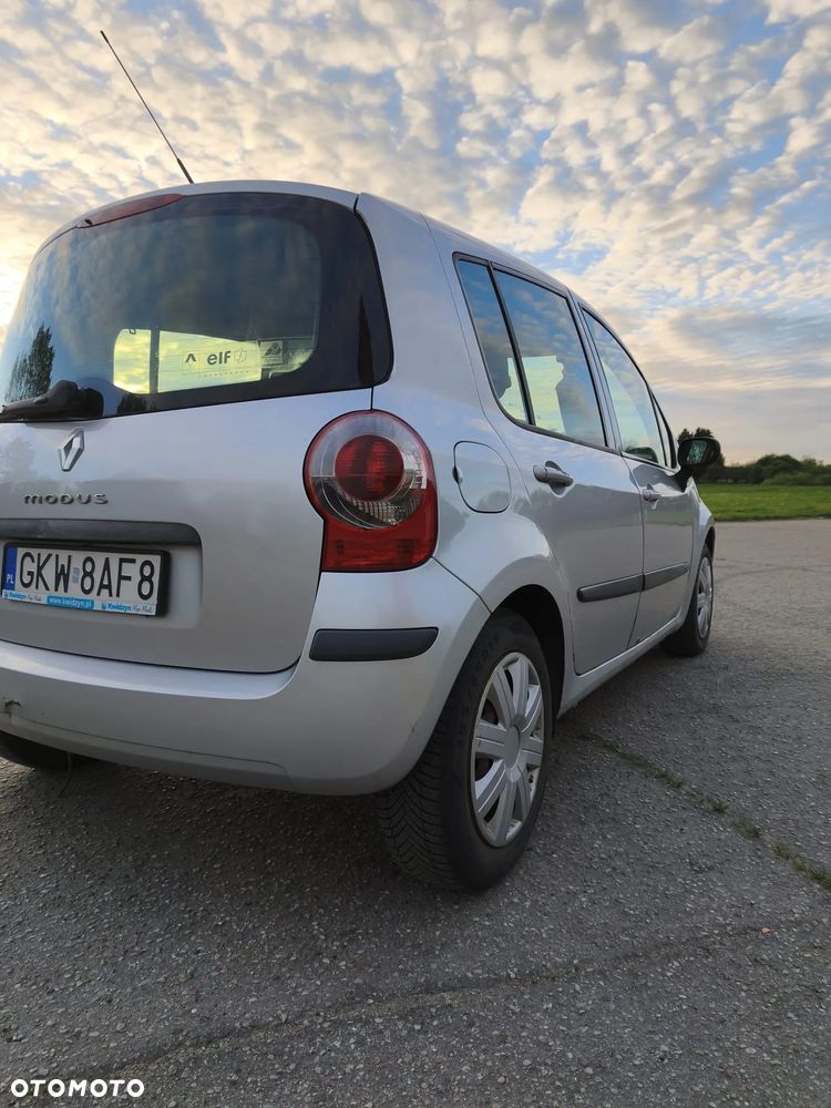 Renault Modus - 16