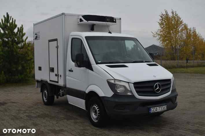 Mercedes-Benz Sprinter - 9