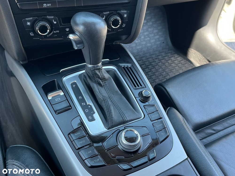 Audi A4 Allroad 3.0 TDI DPF S tronic - 26