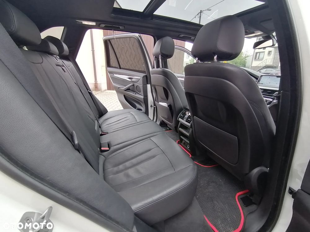 BMW X5 xDrive35i - 31