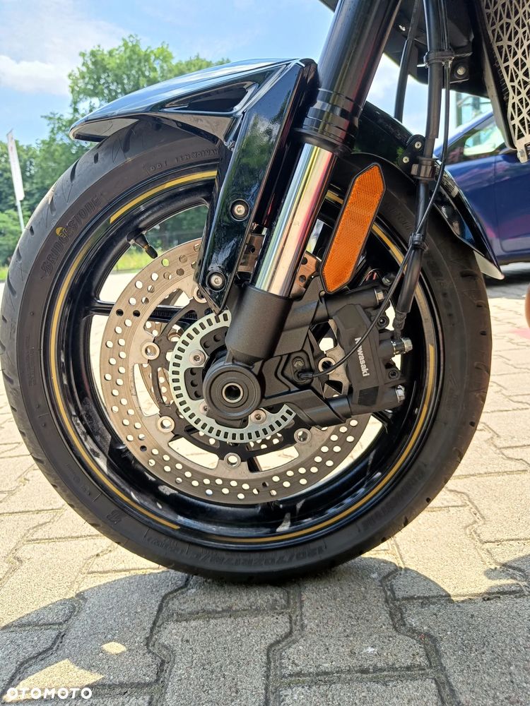 Kawasaki Versys 1000 - 12